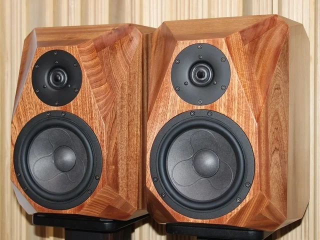 Sapele Solid Wood 6.5 inches Hi-End bookshelf speaker/loudspeaker Scan-Speak 6620 6640 7140 tweeter 18WU/8741 midrange-bass