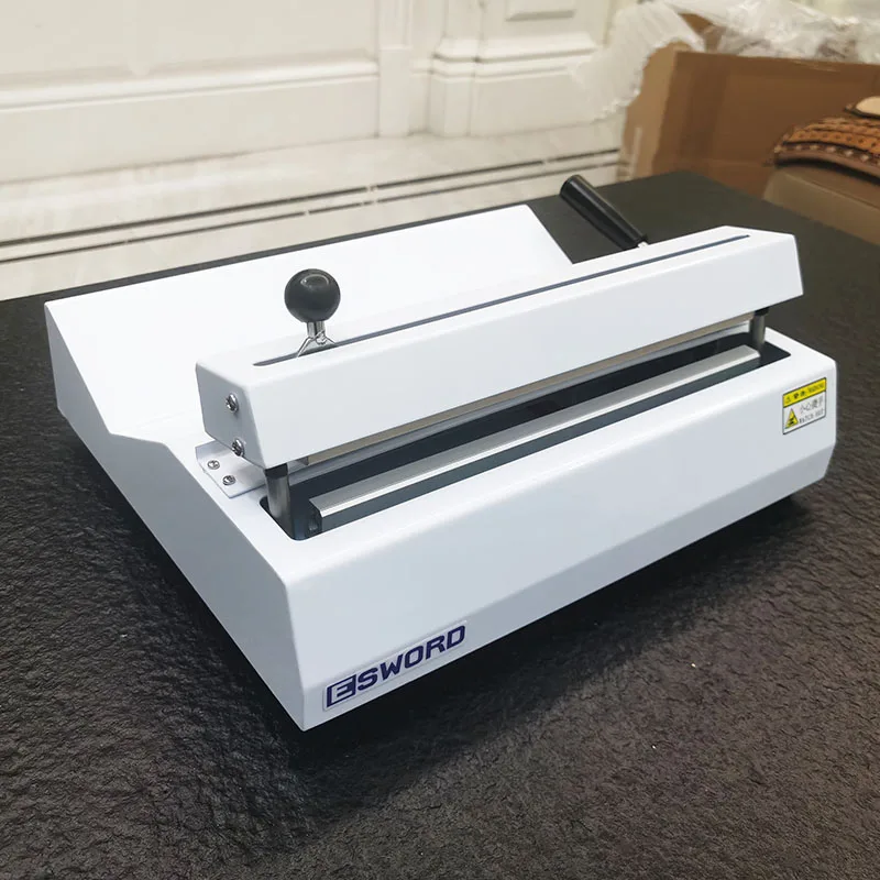 Larghezza calda 220 MM del sigillatore 400W del sigillatore caldo della borsa di disinfezione della macchina di sigillamento della borsa di sterilizzazione elettrica 300 V