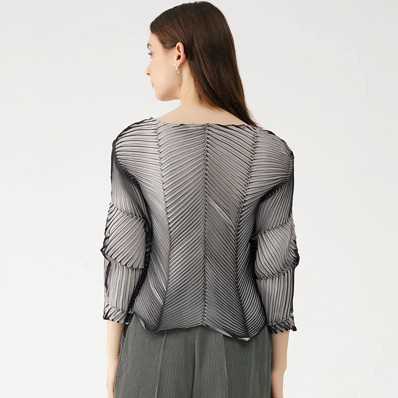 HOT SELLING Miyake spring women's pleated top petal sleeve o-neck Gradient T-shirt IN STOCK