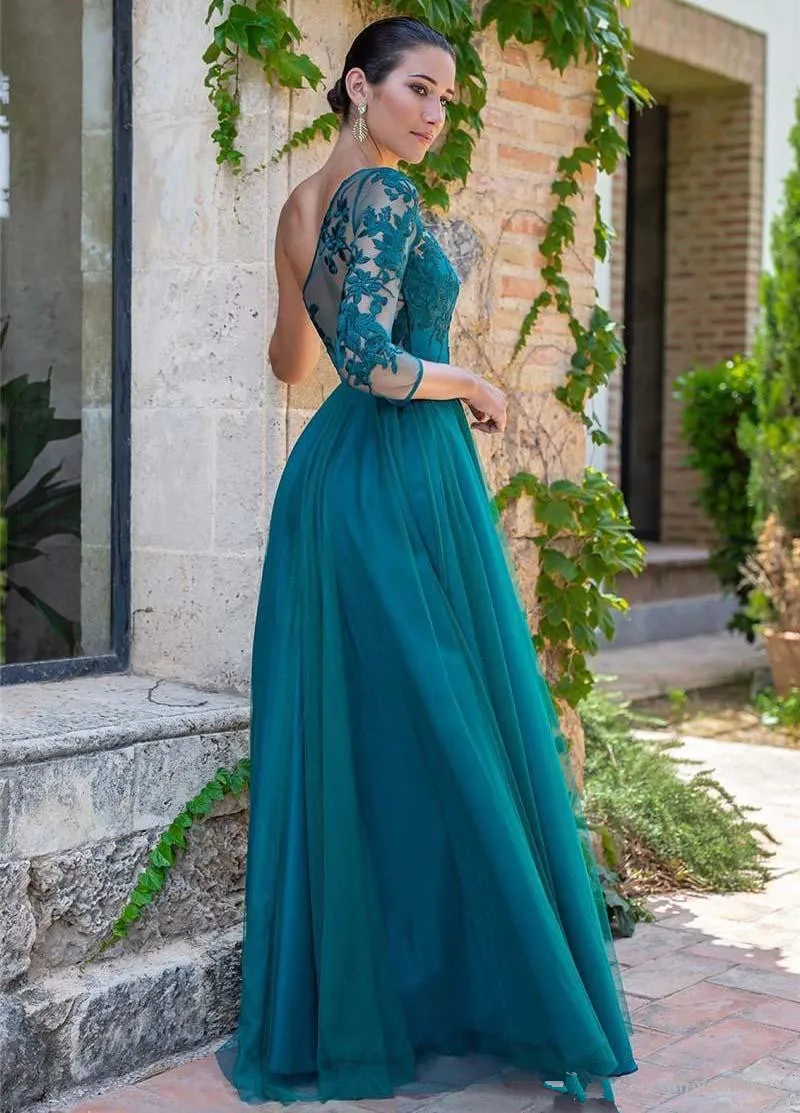 2020 ใหม่ Hunter ชุดราตรีไหล่ชั้นแขนยาว ILLUSION Lace Appliques สูงแยก Long Evening Gowns เสื้อคลุม