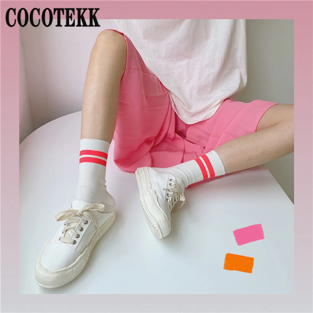 New Arrival Hot Stylish Pure Color Classic Stripes Casual Neon Women Socks Harajuku Fluorescence Green Short Cotton Socks Couple