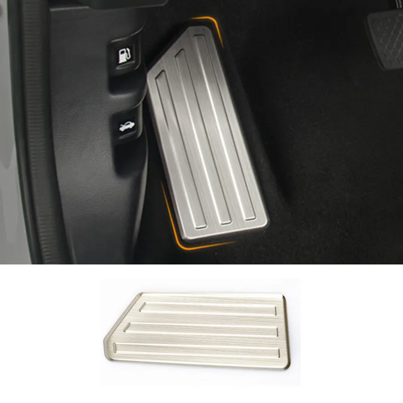 Stainless Steel Foot Rest Pedal Car Sticker Cover Trim Car Styling Footboard Pedal For Honda CR-V CRV 2017 2018 Accessories