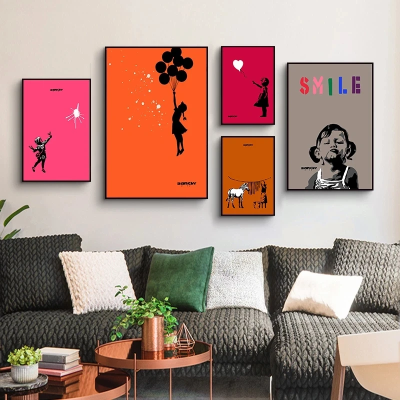 Canvas Painting Graffiti Wall Art Girl Keeping Smile Posters and Prints Wall Pictures for Living Room Decoration Home Decor