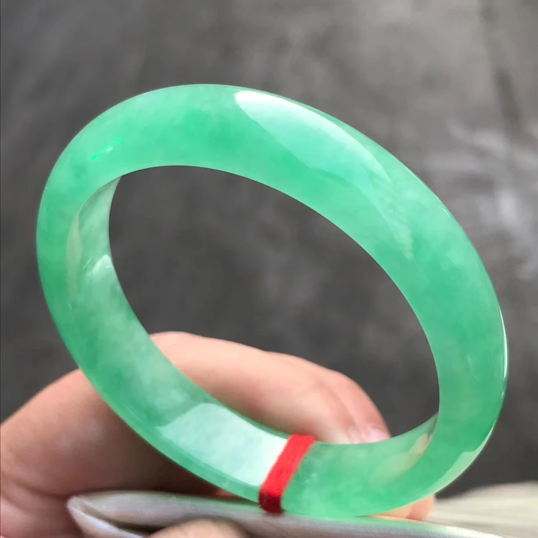 

Only One !53.3MMCertified (Grade A)100% Natural Green Jadeite JADE Bracelet Women Bangle