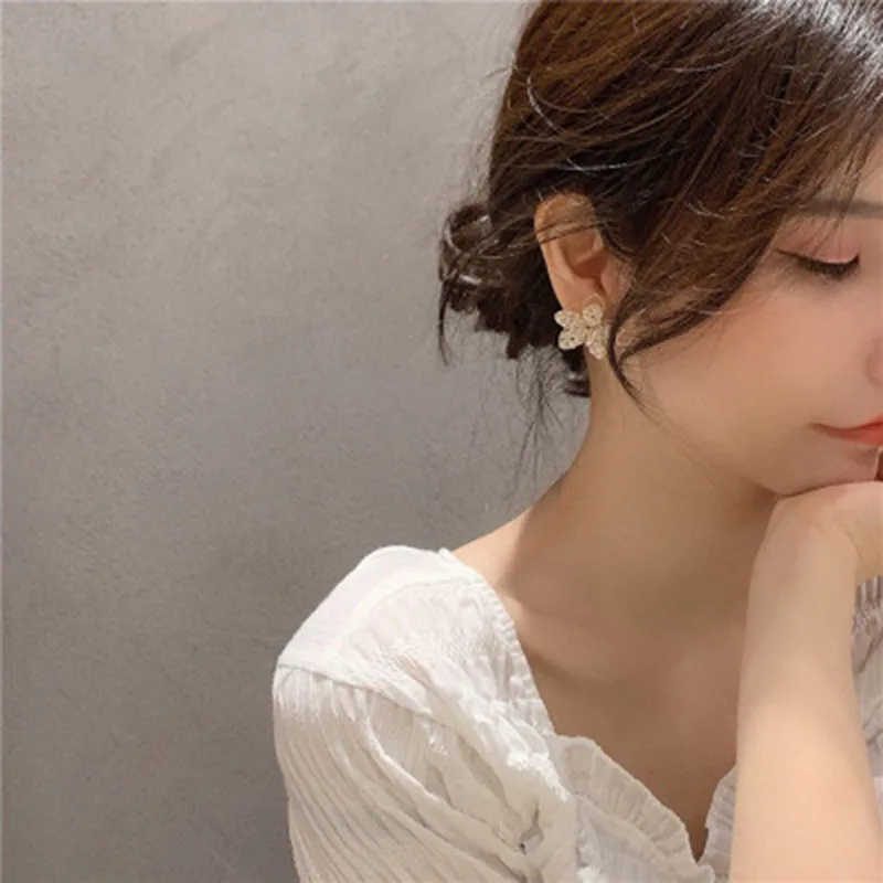 Korean Sweet Crystal Flower Stud Earrings for Women 2020 Fashion Elegant Party Gifts Stud Earrings