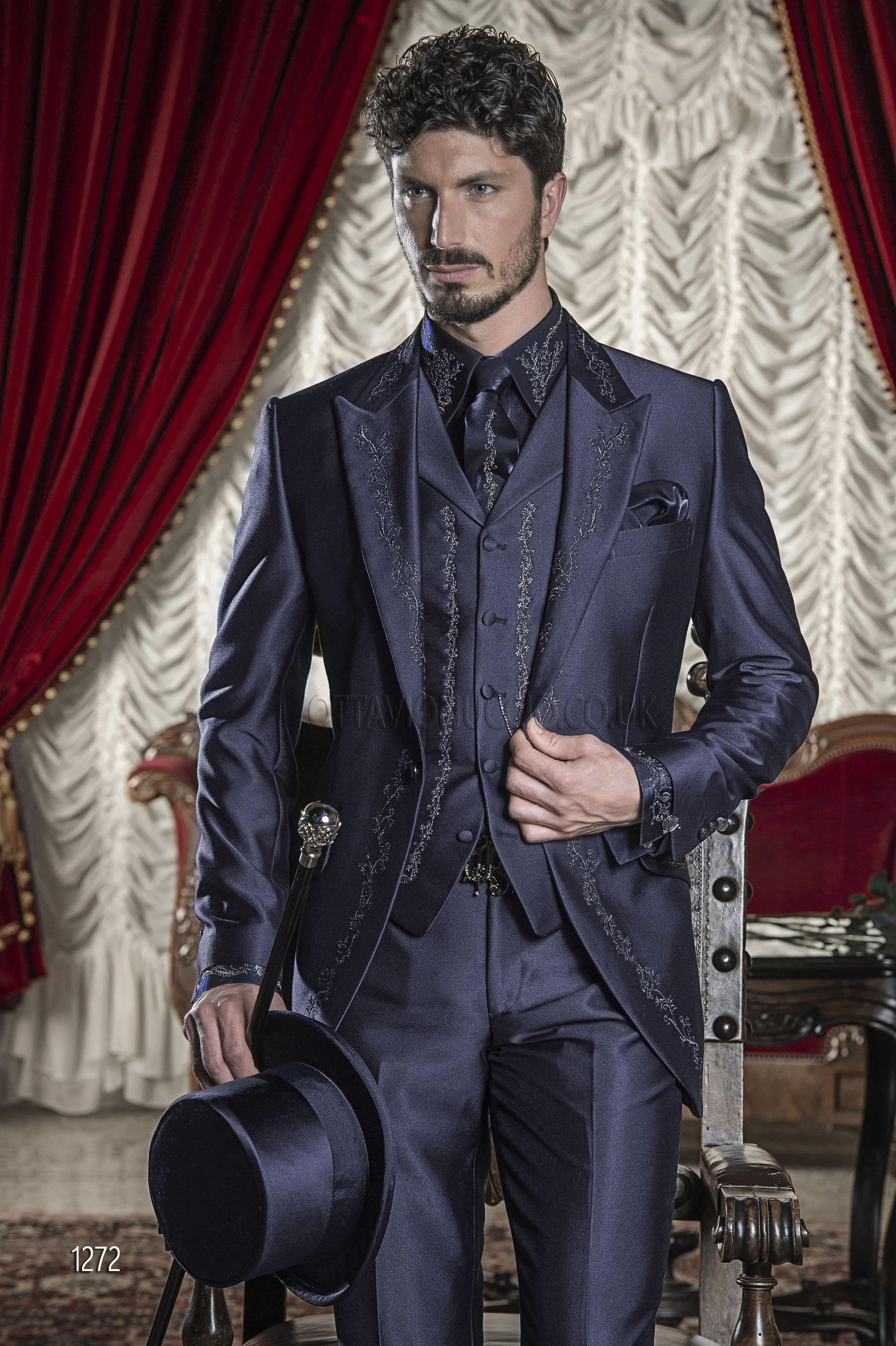 

2024 Tailor Made Mens Suit Elegant Embroidery Men's Wedding Prom Suits Mens Suits 3 Pieces (Jacket+Pants+Vest) 004