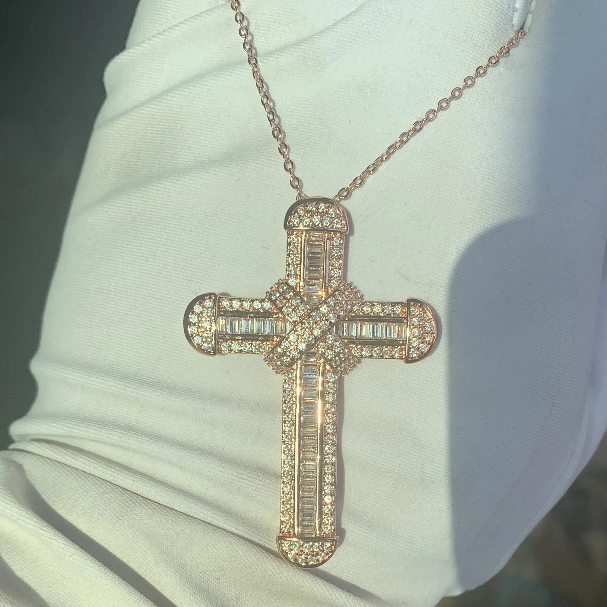 Rulalei Drop Shipping Super Shinning Vintage Jewelry 925 Silver&Rose Gold Fill Full White 5A CZ Cross Pendant Women Necklace