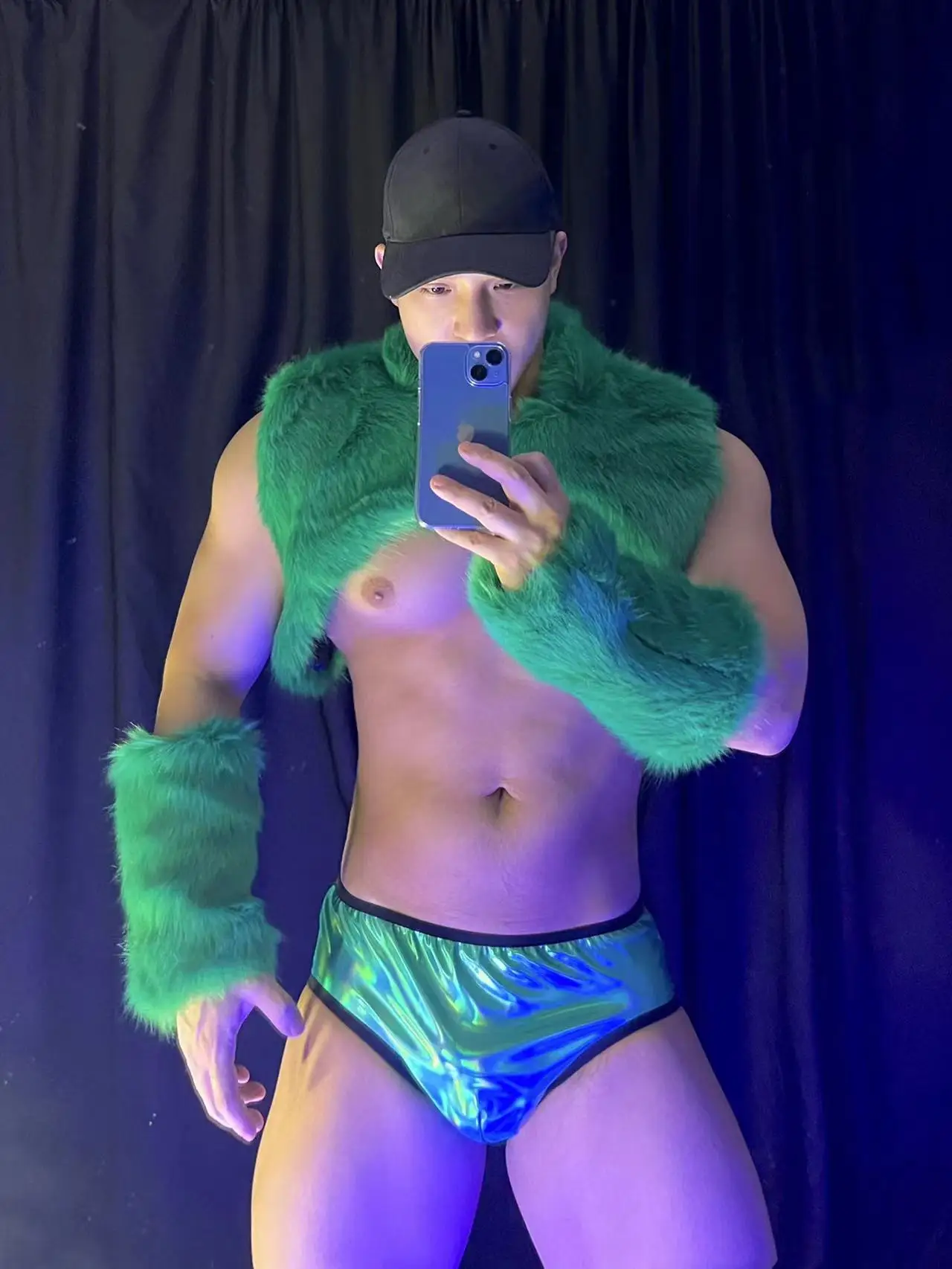 Club nocturno fiesta Rave Muscle Man Gogo disfraz Sexy chaleco de piel verde puño pantalones cortos conjunto Bar DJ baile en barra actuación ropa de escenario