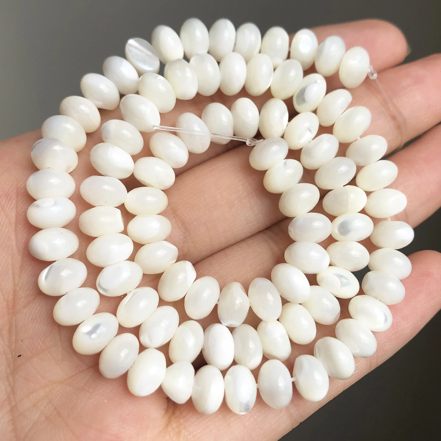 Natural Mother of Pearl Shell Beads White Beige Love Heart Oval Star Round Freshwater Shell Bead For DIY Jewelry Making Bracelet