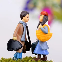 MiniSweety Couple Amoureux avec Coffre, FigAuckland, Artisanat Miniature, Gnome de Jardin Dégradé, Mousse Terrarium, Bricolage, Ornement, Décor de Jardin, 1 Paire