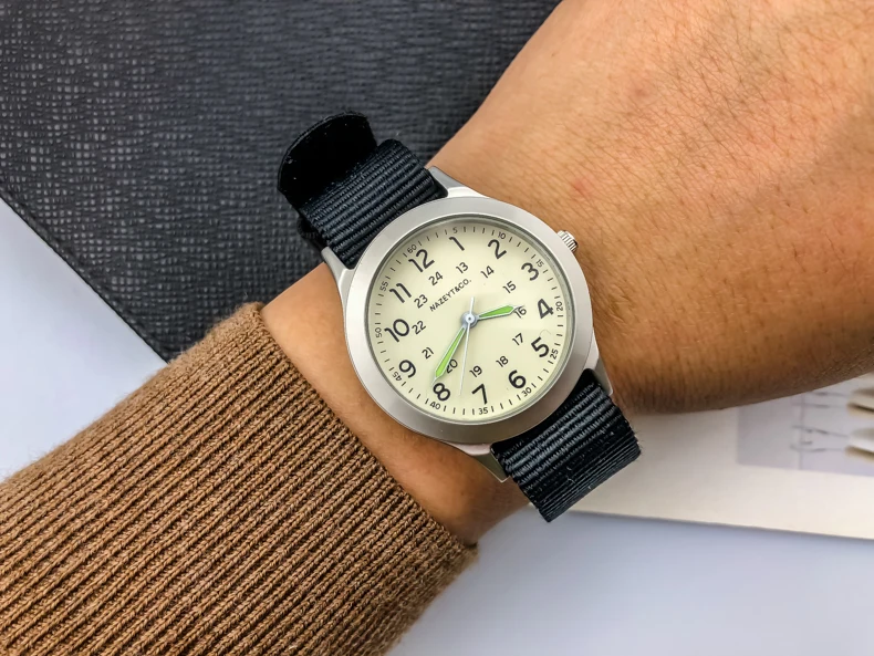 2019New Berühmte Nazeyt Marke Männer Quarzuhr Armee Soldat Militär Leinwand Strap Analog sutdent Uhren Sport Uhr Armbanduhren