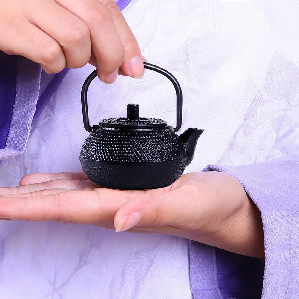 LUDA 50ml Japanese Style Cast Iron Kettle Teapot Comes + Strainer Tea Pot