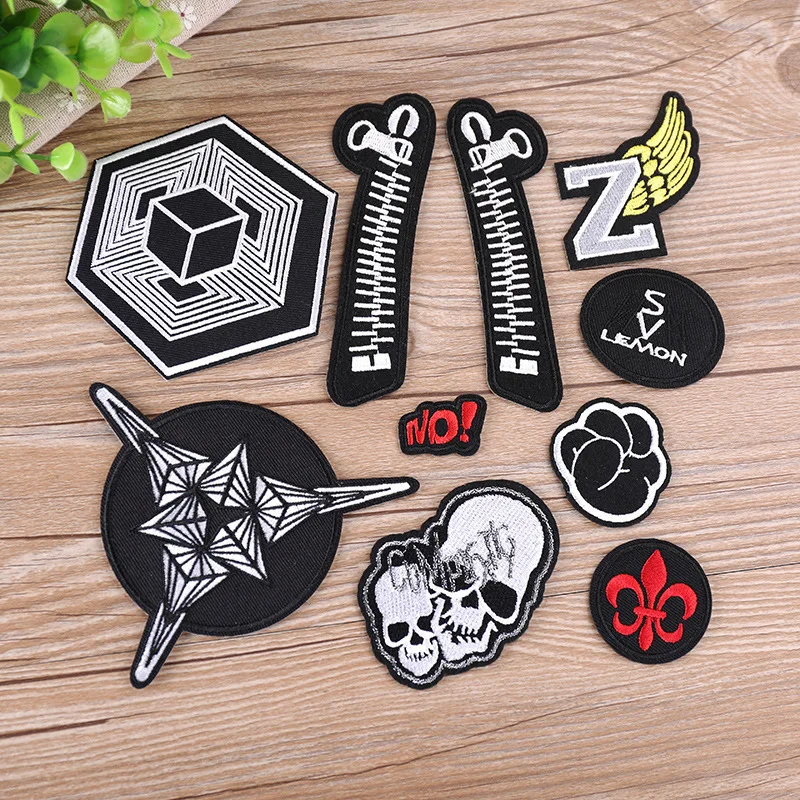 PGY Dark Punk Embroidered Appliques Skull ZIP Patches Iron On Clothes Diy Letter Wings Badges High Quality Stickers Coat Parches