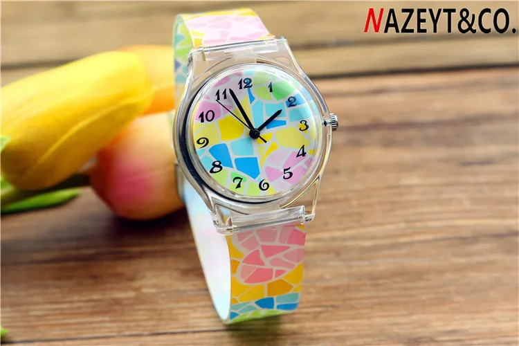 Fashion Simple pattern Boys Girls Sports Watch Waterproof Silicone Students Watch Water Resistant women children analog watch