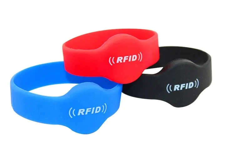 

50pcs reusable rfid wristband waterproof tags silicon rfid uhf Wristband tag for school hospital Access Control Swimming Poor