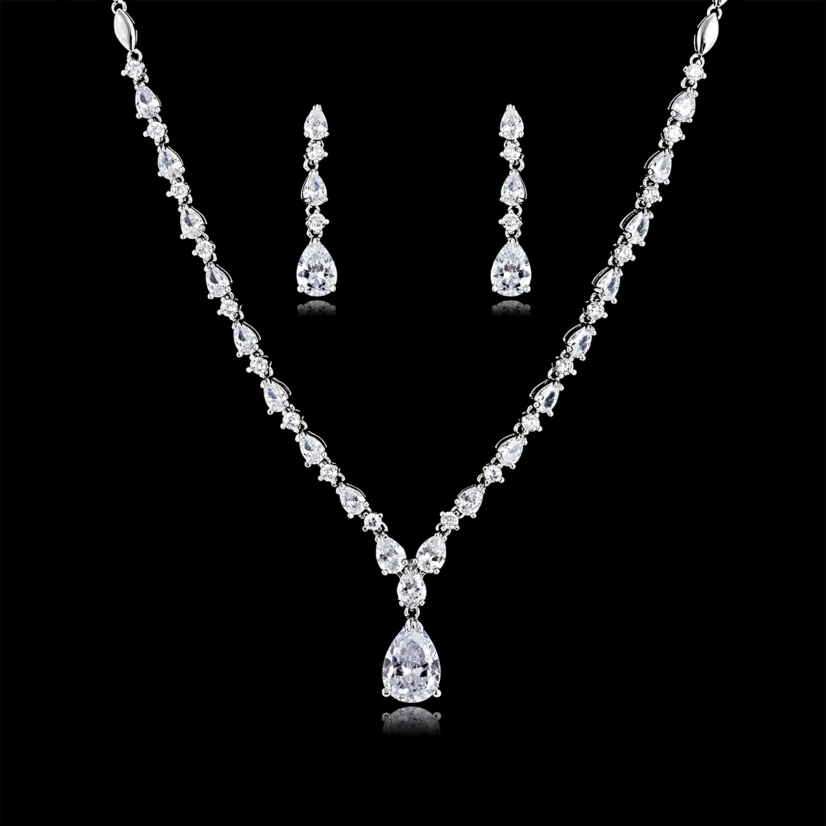 

Fashion Crystal CZ Cubic Zirconia Bridal Wedding Round Necklace Earring Set Jewelry Sets for Women Jewelry Accessories CN10152