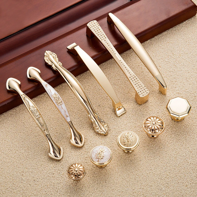 

2 pcs Gold Door Handles Wardrobe Drawer Pulls Kitchen Cabinet Knobs Handles Fittings for Furniture Handles Hardware Accessories