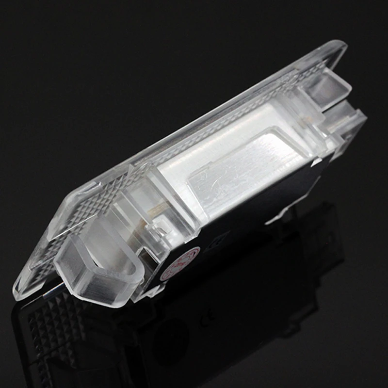 SUNKIA 1pcs LED Luggage Compartment Lamp for Land Rover Luggage Bulb  Built-in Canbus Signal Light  Range Rover Sport 08