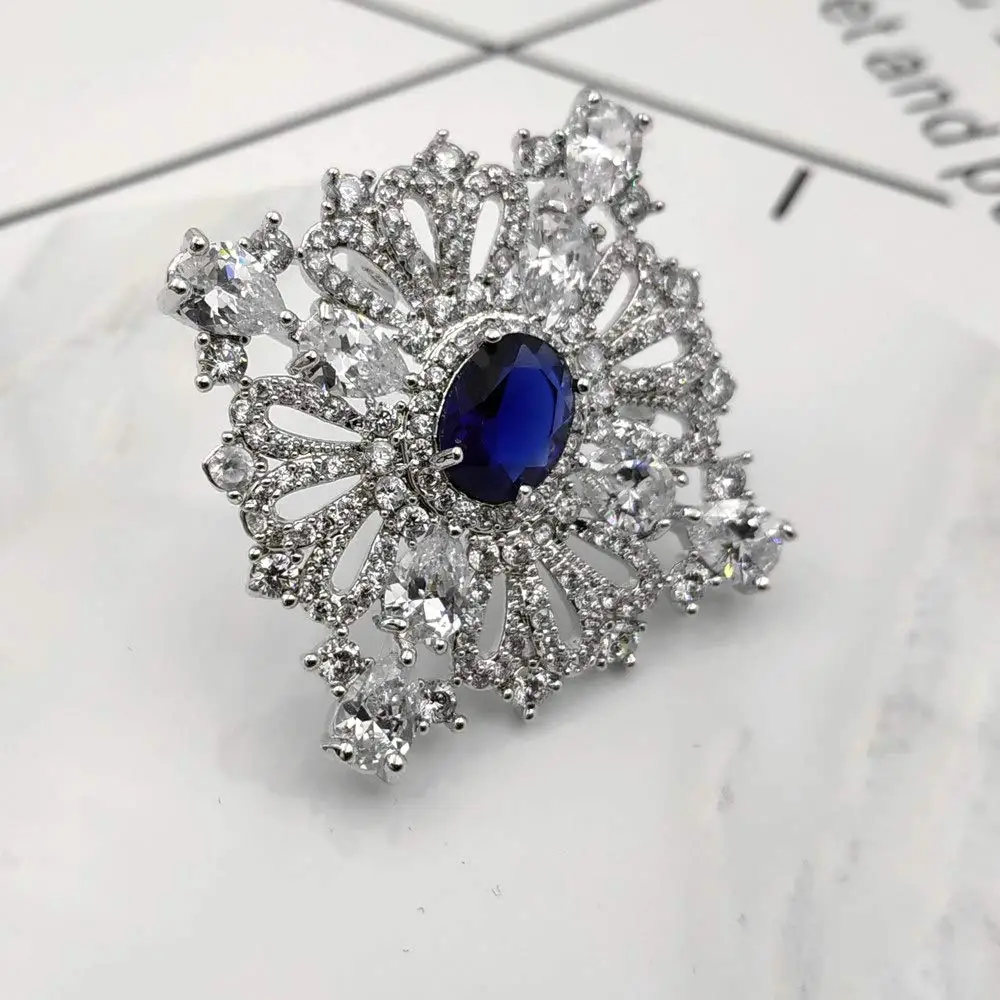 Royal Vintage CZ Loop Ribbon Oval Cut Blue CZ Stone Square Brooch Art Deco Pins Princess Jewelry for Women Outfit Dressy Jewelry