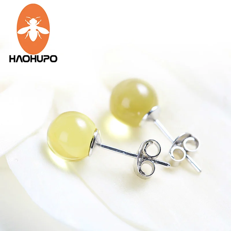 

Hao Hu Po 8MM Round Shape 925 Sterling Silver Stud Genuine Amber Earrings for Women Gold Amber Jewelry Women Girl Trendy Gift