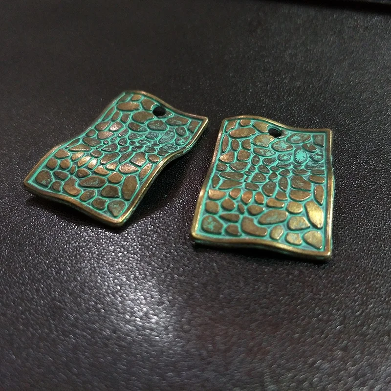 5pcs/bag 32MM Retro Patina Plated Zinc Alloy Green Rectangle Charms Pendants For DIY Jewelry Accessories