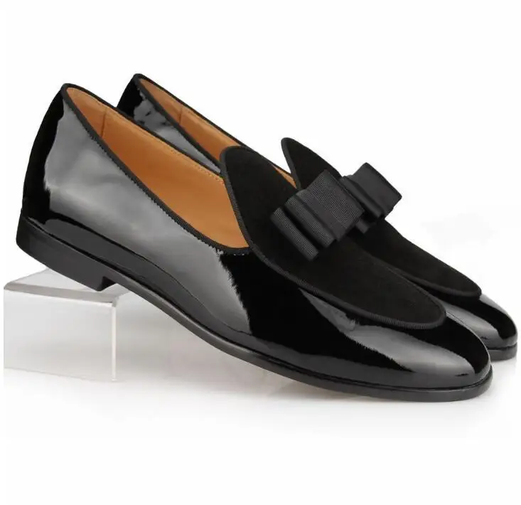 Hot Sale Black Suede Loafers Fashion Patent leather Men Bow Tie Moccasins Man Flats Wedding Men\'s Dress Shoes Casual Shoes