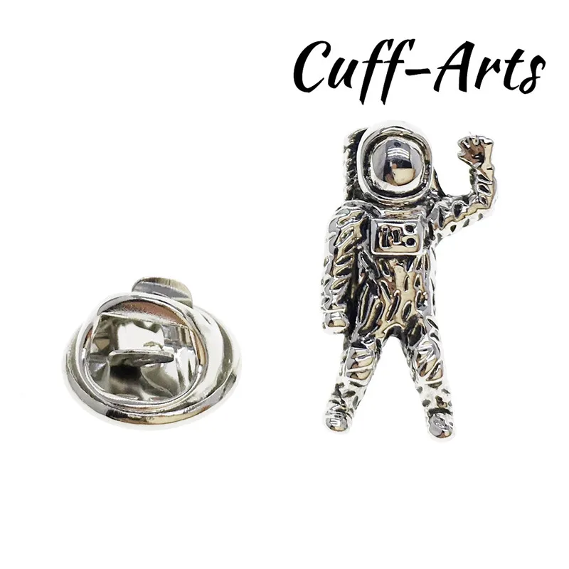 

Cuffarts Trendy Men Shirts Pins Classic Astronaut Spaceman Space Alien UFO Lapel Pin Fashion Brooches Jewelry Accessories P10122