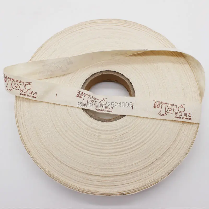 1000 pcs per roll free shipping custom garment cotton labels/washable label/customized tags/clothing printed labels/custom logo
