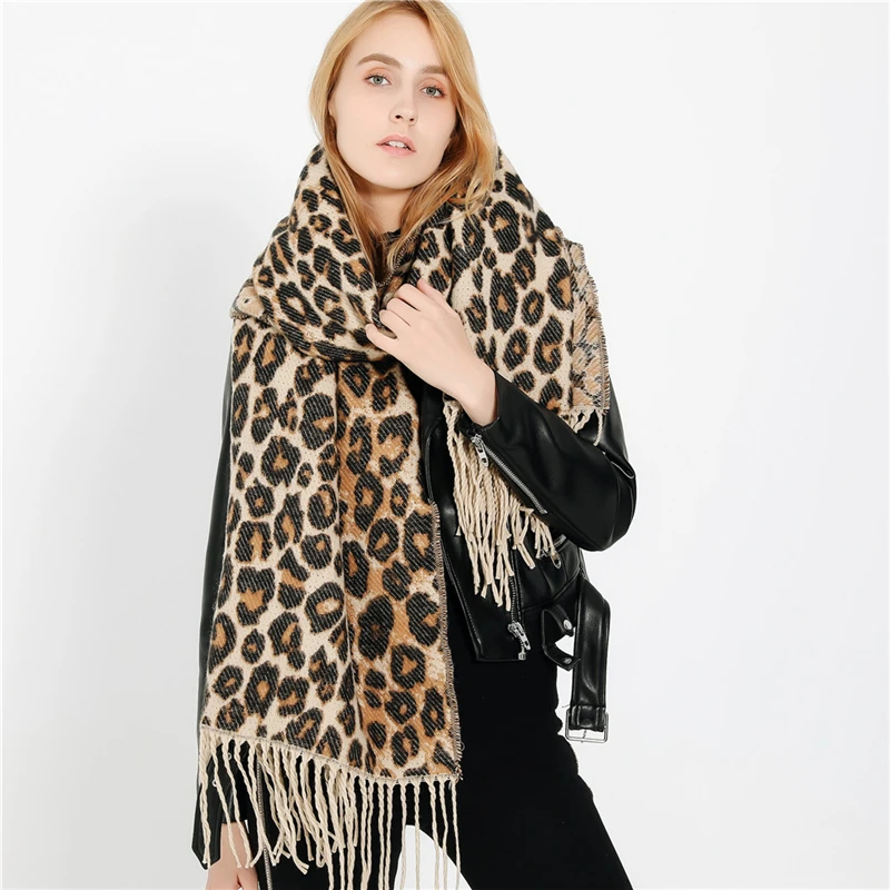 

IANLAN Autumn Winter Womens Leopard Jacquard Scarf Wrap Fashion Thickening Imitation Cashmere Scarf Shawl with Tassels IL00300