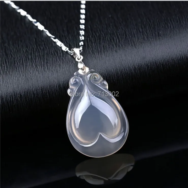 Becautiful Lucky chalcedony Carven Amulet Benevolence Pendant  jadite Talisman Necklace Love