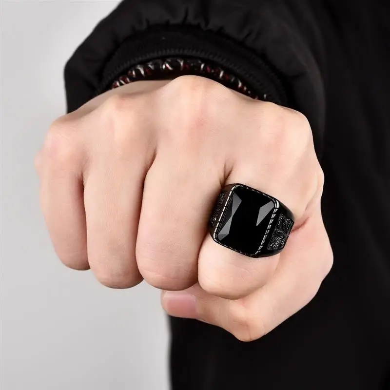 Jiayiqi Men Hiphop Ring 316L Stainless Steel Black/Red Stone Ring Rock Fashion Male Jewelry Wedding Rings Accessories Wholesale