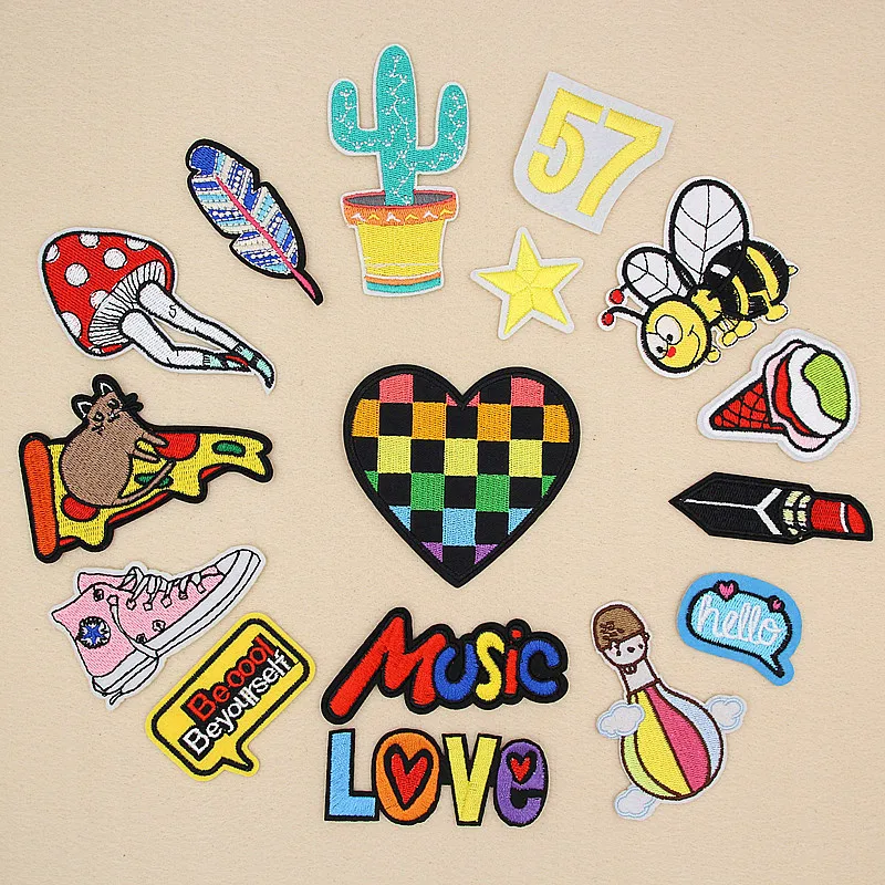 PGY Cartoon Animal Plants Patches Iron On Clothes Funny Heart Mushroom Letter Cactus Embroidered Badges Diy Coat Jeans Parches