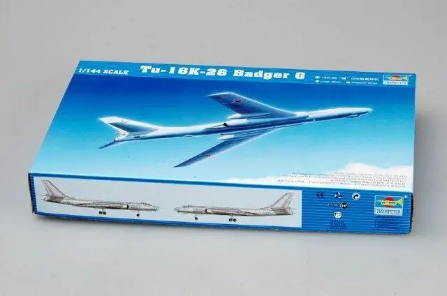 

Трубач 1/144 03907 Туполев Tu-16K-26 Барсук г