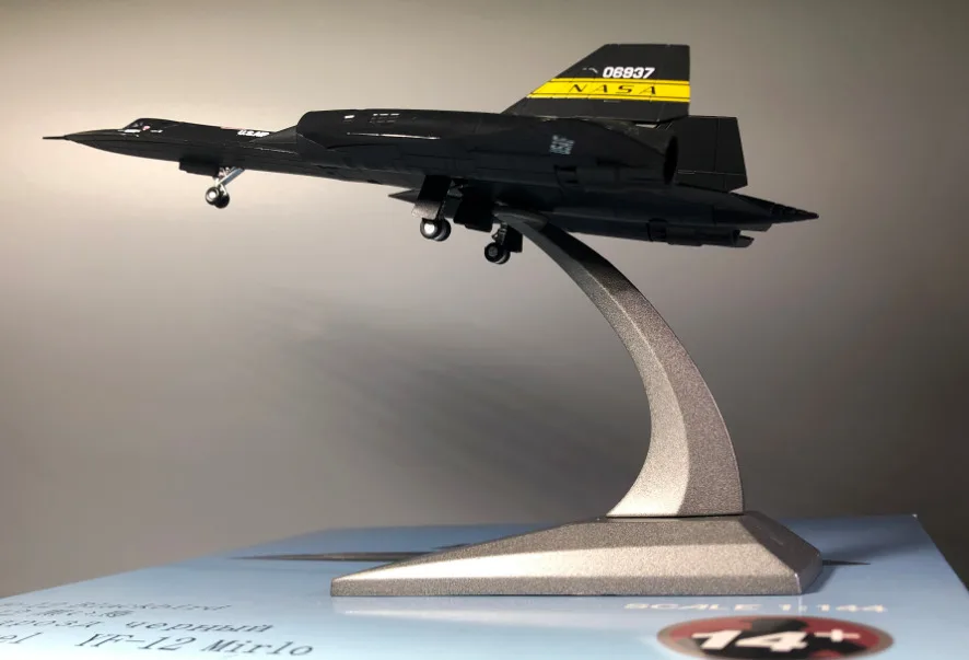 1/144 Special Price Die-cast Metal US Army SR71 Blackbird High-altitude Reconnaissance Fighter Desktop Display Collection Model