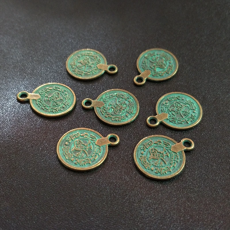 10pcs/bag 18MM Handmade Retro Patina Plated Zinc Alloy Green Round Coin Charms For DIY Accessories