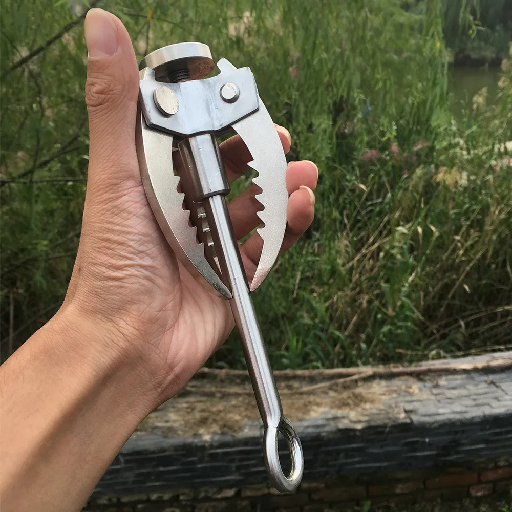 Outdoors Climbing Camping Hiking Fishing Survival Foldable Grappling Hook Claw Military Fighting Carabiner Tool Wall Equipment