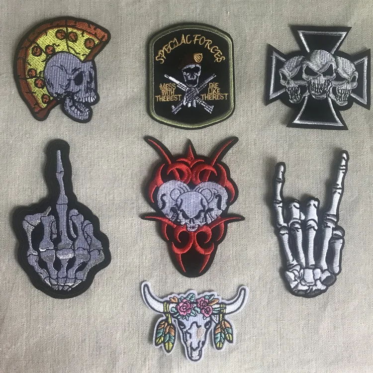 PGY 1 PCS Skeleton Skull Patches for Kids Clothes Iron on Appliques DIY Stripes Embroidery Stickers Sew on Punk Badges Parches