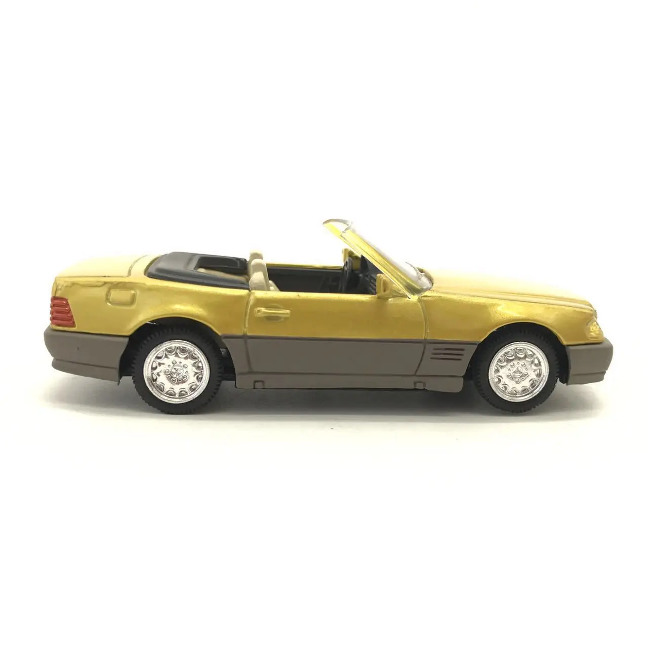 

New special offer die-cast metal 1/43 luxury SL600 alloy car model (about 10cm long) desktop display collection model