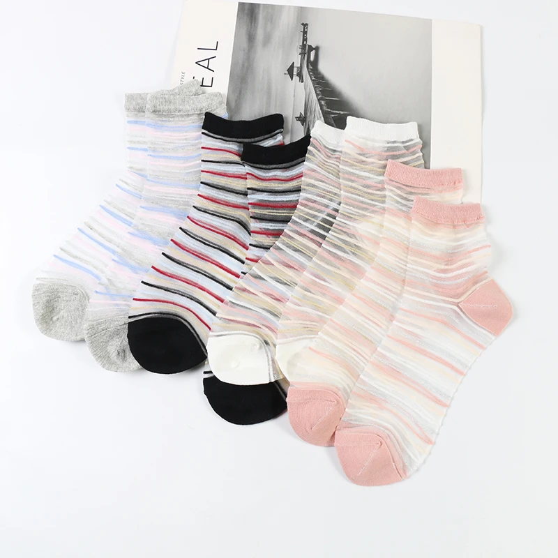 

DONG AI 4 Pairs Transparent Socks Striped Fashion Glass Silk Color Flower Female Socks Youth Invincible Beauty Girl Hot Sale