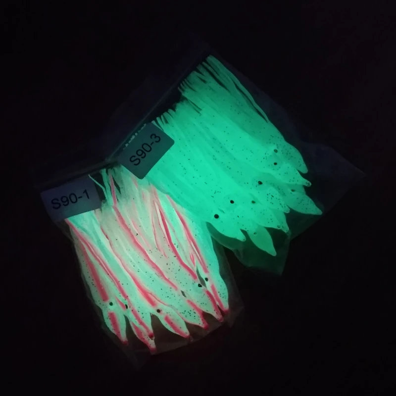 10pcs 75/90mm 고무 오징어 스커트 빛나는 문어 부드러운 낚시 미끼 흔들었다 Hemlines 믹스 컬러 바다 낚시 태클 지그 미끼, 바다 낚시 미끼