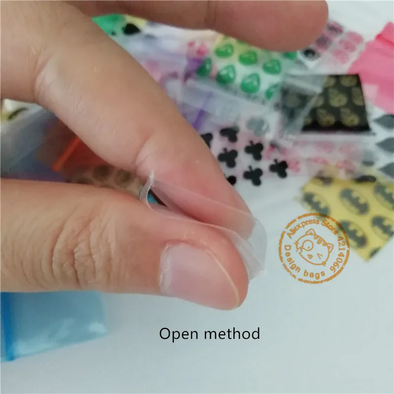 1515-A Mini Plastic Zip Lock Bags Lips 100 Baggies 3.5cm x 3.5cm L02 - view 5