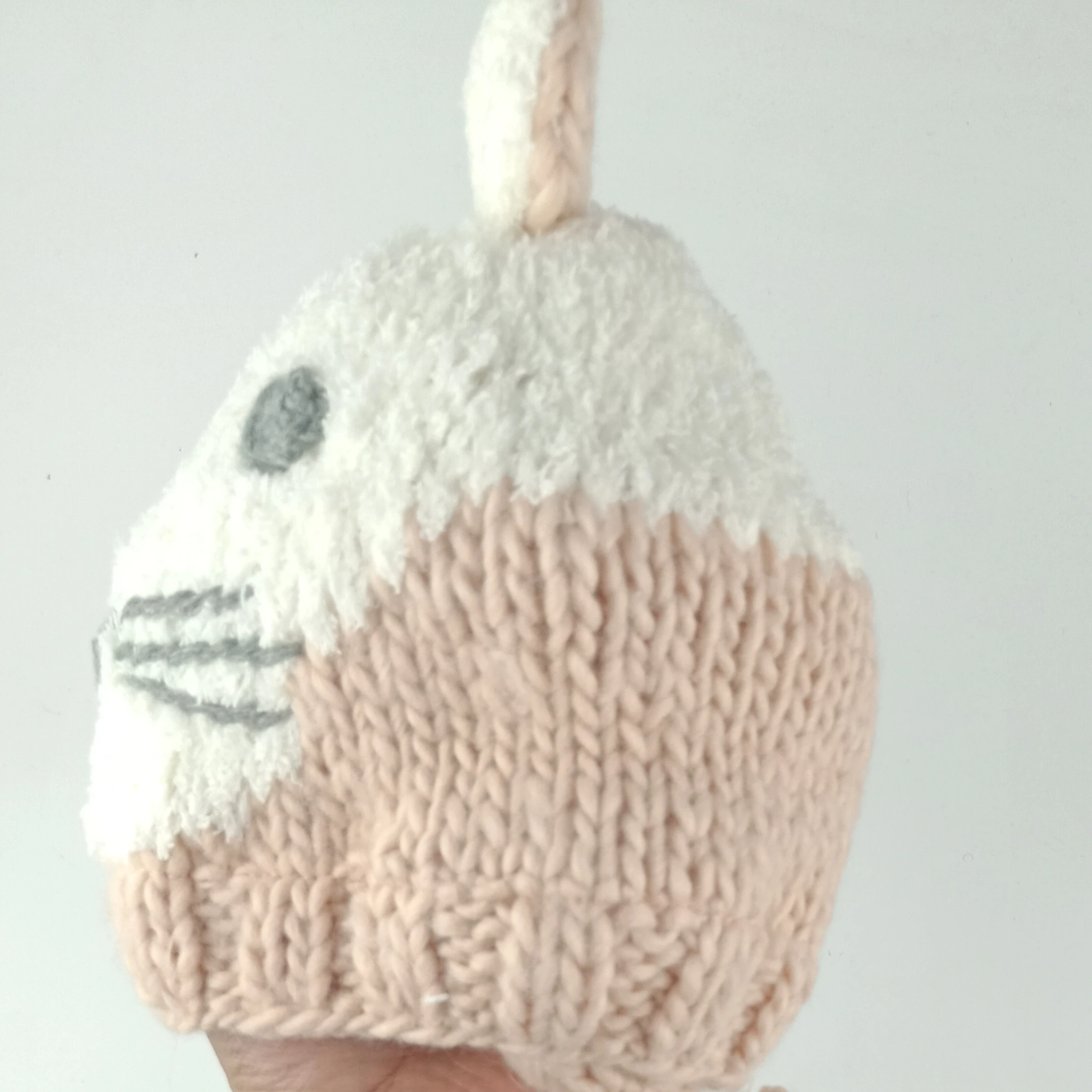 2022 spring autumn winter cartoon  pink cat stylish hand made knitted knit hat for baby girls child children with cotton lining