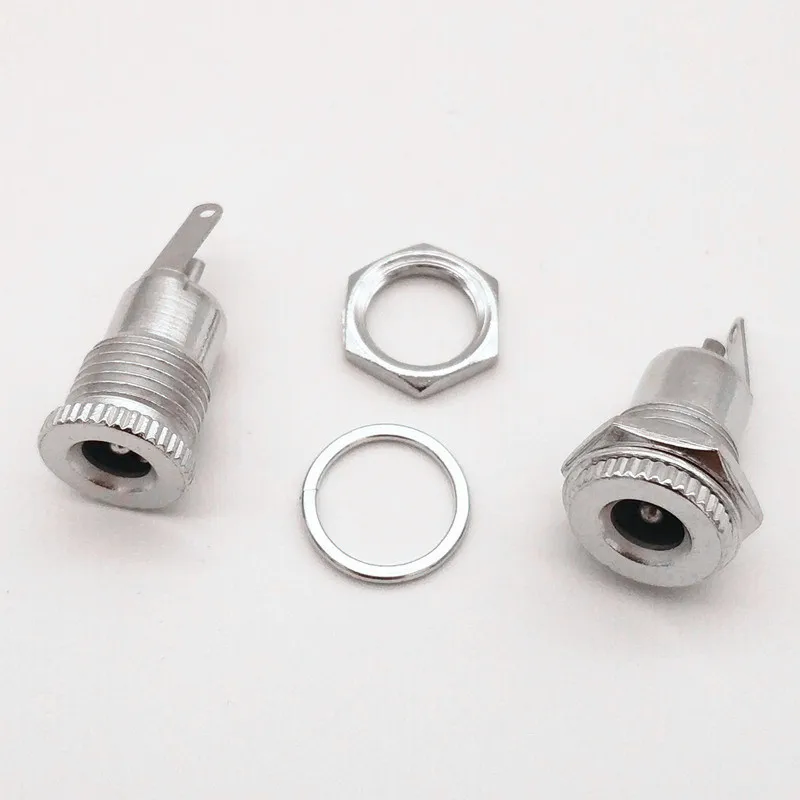 مقبس طاقة تيار مستمر ، موصل تثبيت لوحة أنثى ، فتحة معدنية مفتوحة 11 مللي متر 5521 2 قطعة