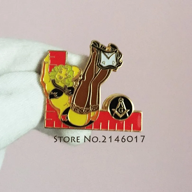 Freemason Soft Enamel Pins and Brooch Masons Ladies of the Lodge Blonde Pin-Up Girl Model Sexy Red Yellow Masonic Lapel Pin