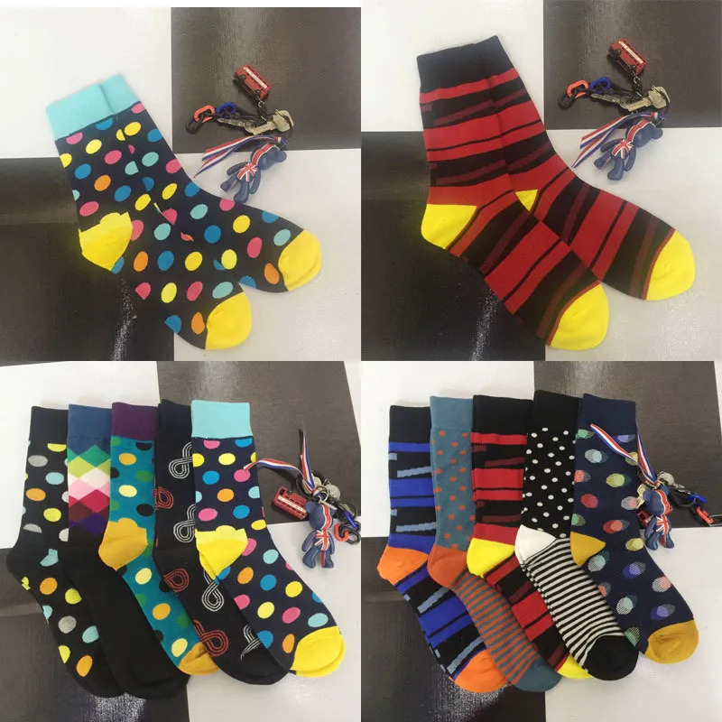 

Men Socks Personality Letter Striped Polka Dot Diamond Lattice Harajuku Funny Happy Male Hip Hop Street Style Cotton Sock Autumn