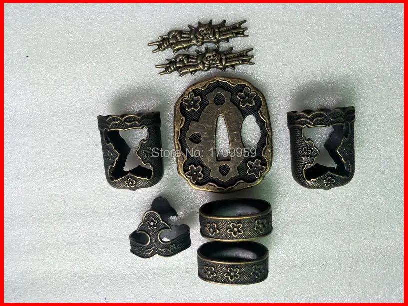 Wonderful Forged Set fitting alloy Tsuba For Japanese Military Sword Shigunto Sword Katana Handmade DIY Accessory