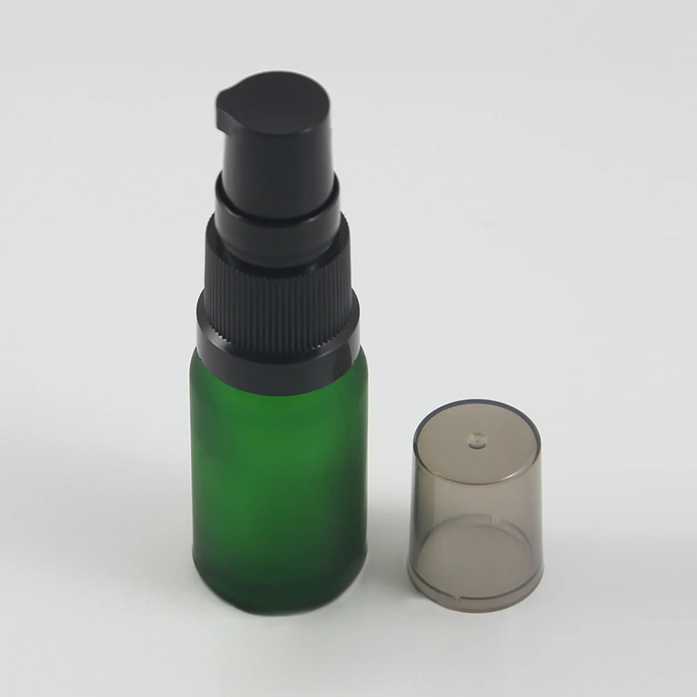 

Portable round shape skincare packaging serum bottle 10ml mini sample travel glass bottle pump