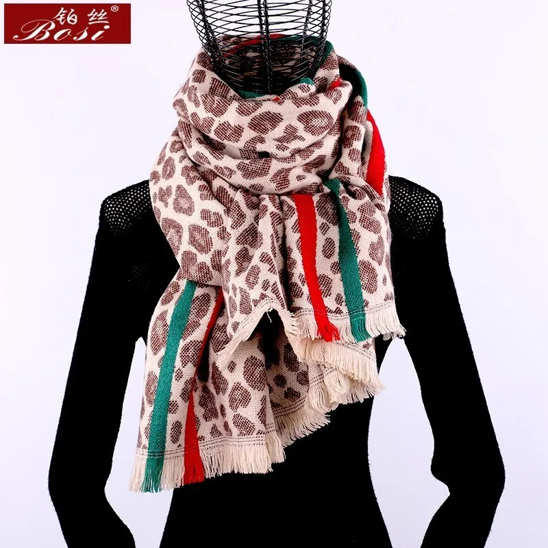 

Winter cashmere scarf Leopard print women Fashion shawl tassel scarves luxury brand warm hijab cape Red green stripes pashimina