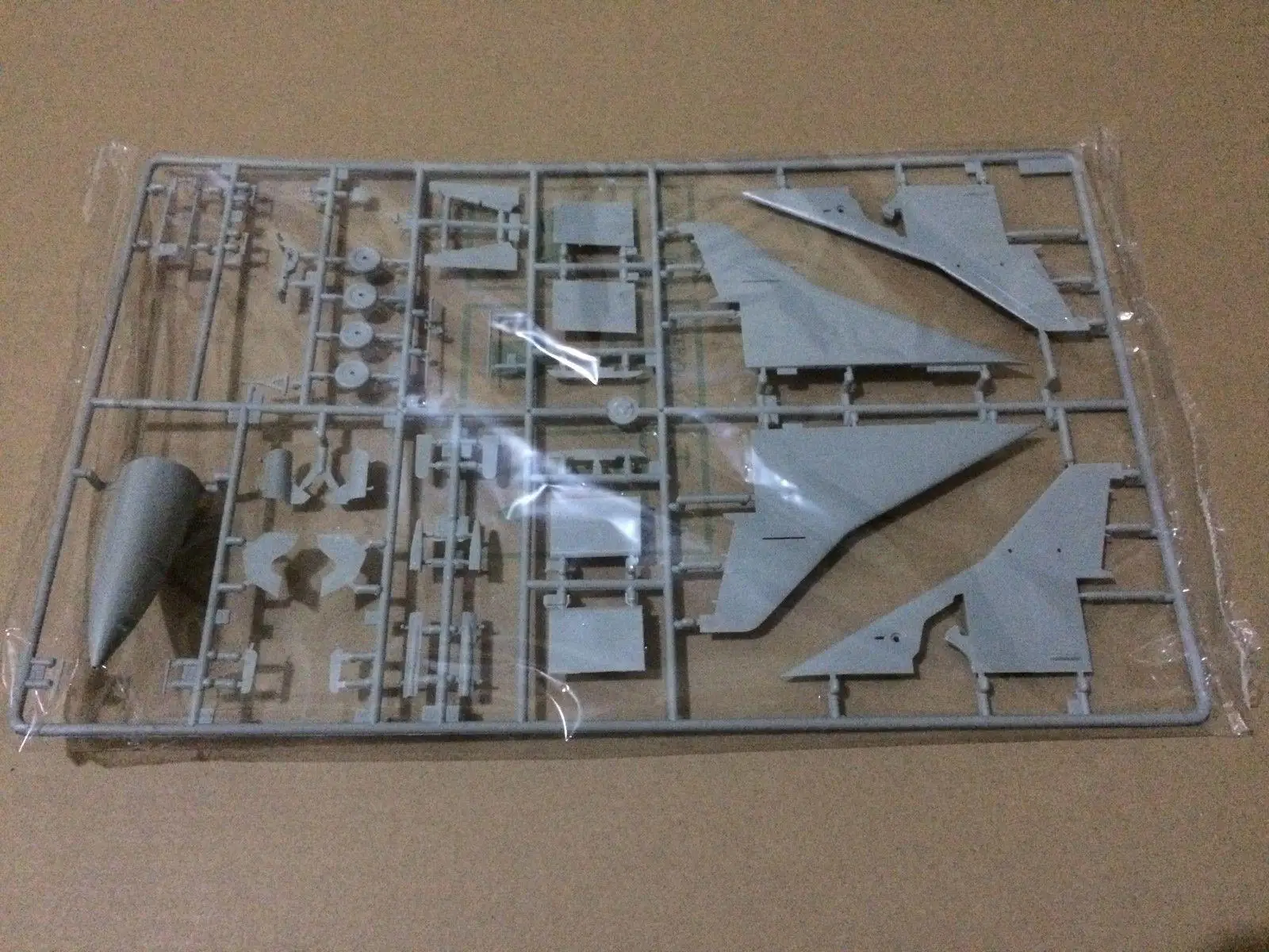 Trumpeter 1/48 02812 Sukhoi Su-15UM Flagon-G