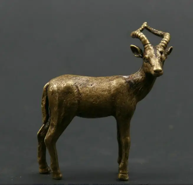 Chinese Bronze Lovable Animal Antelope Bushbuck Hartbeest Oryx Statue